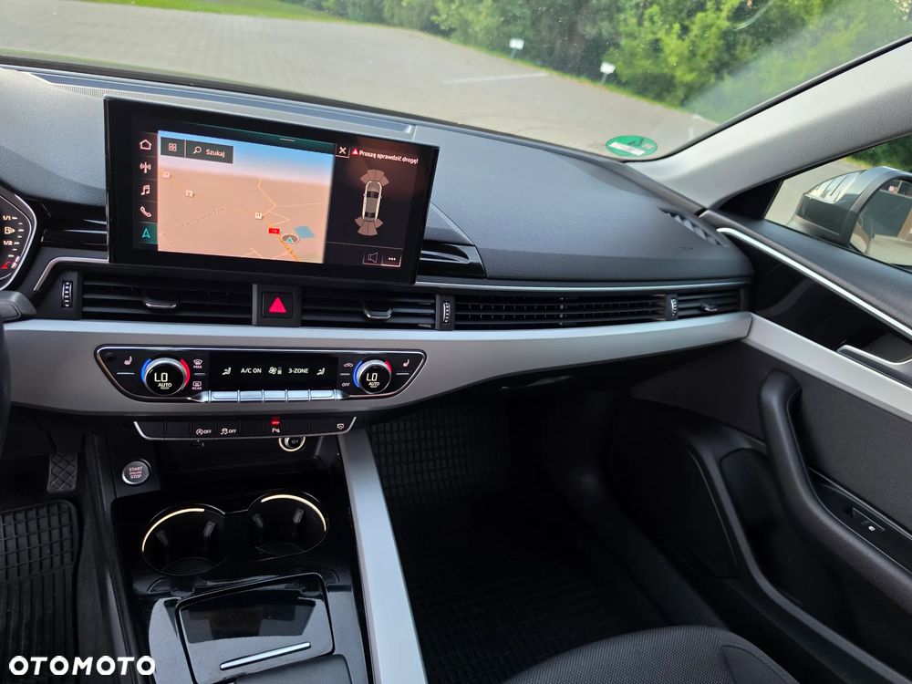 Audi A4 Limousine - 21