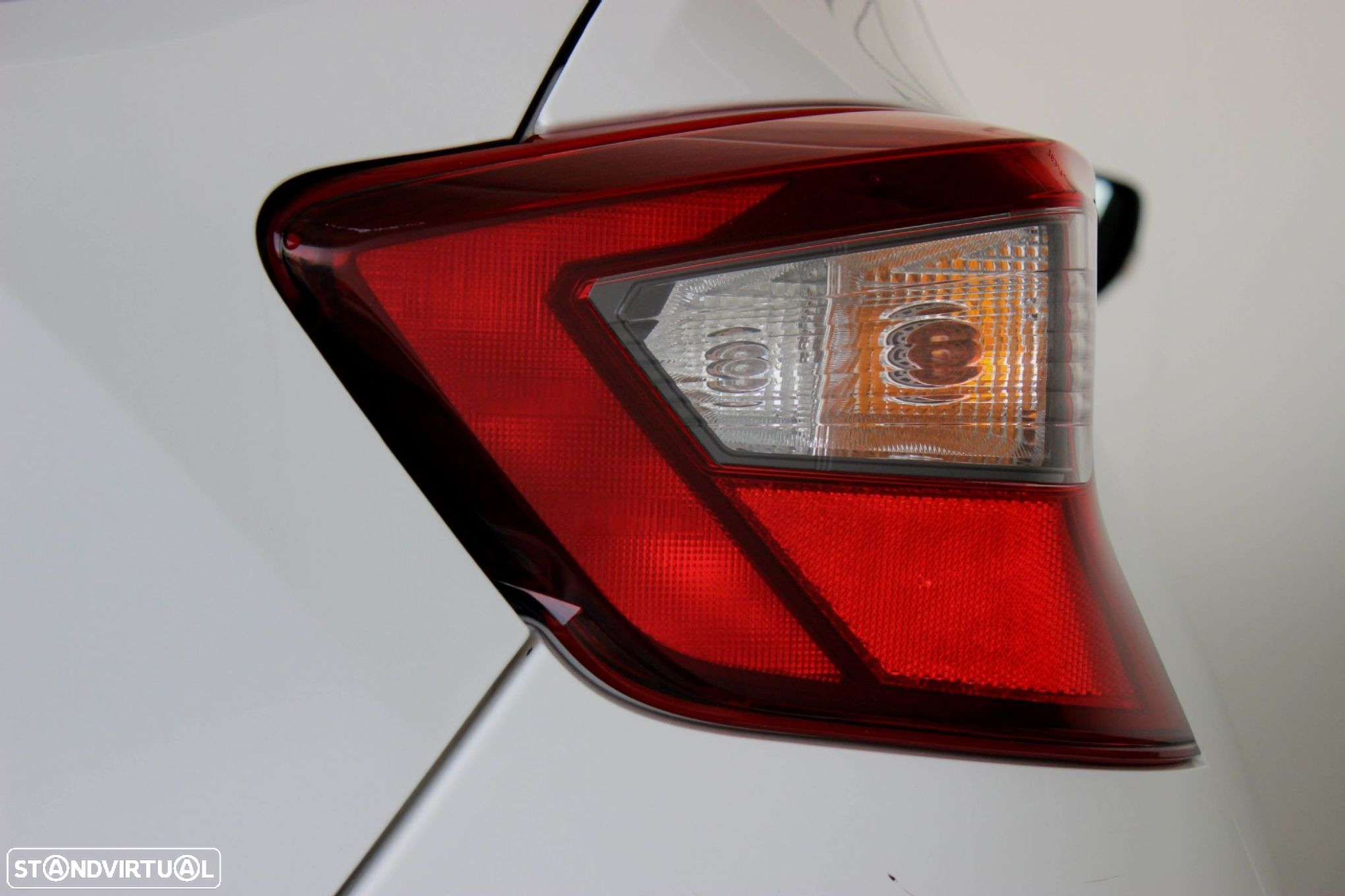 Nissan Micra 1.0 IG-T Acenta - 9
