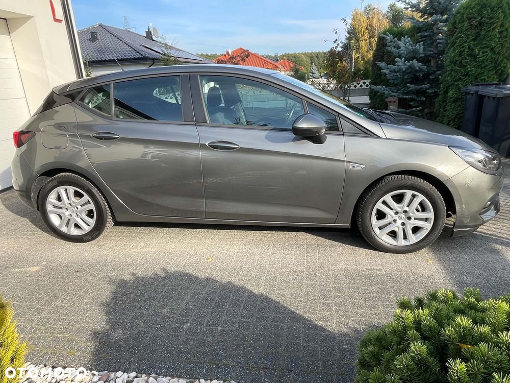Opel Astra 2020 photo 5