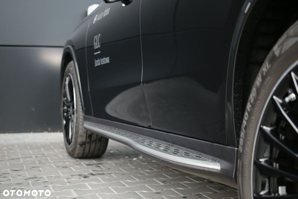 Mercedes-Benz GLC - 16