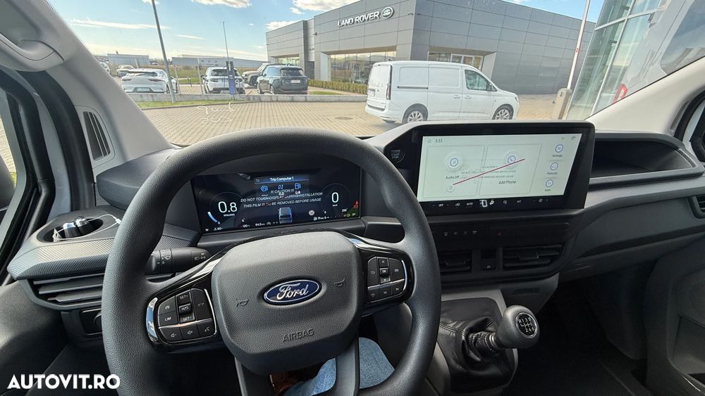 Ford TRANSIT CUSTOM - 9