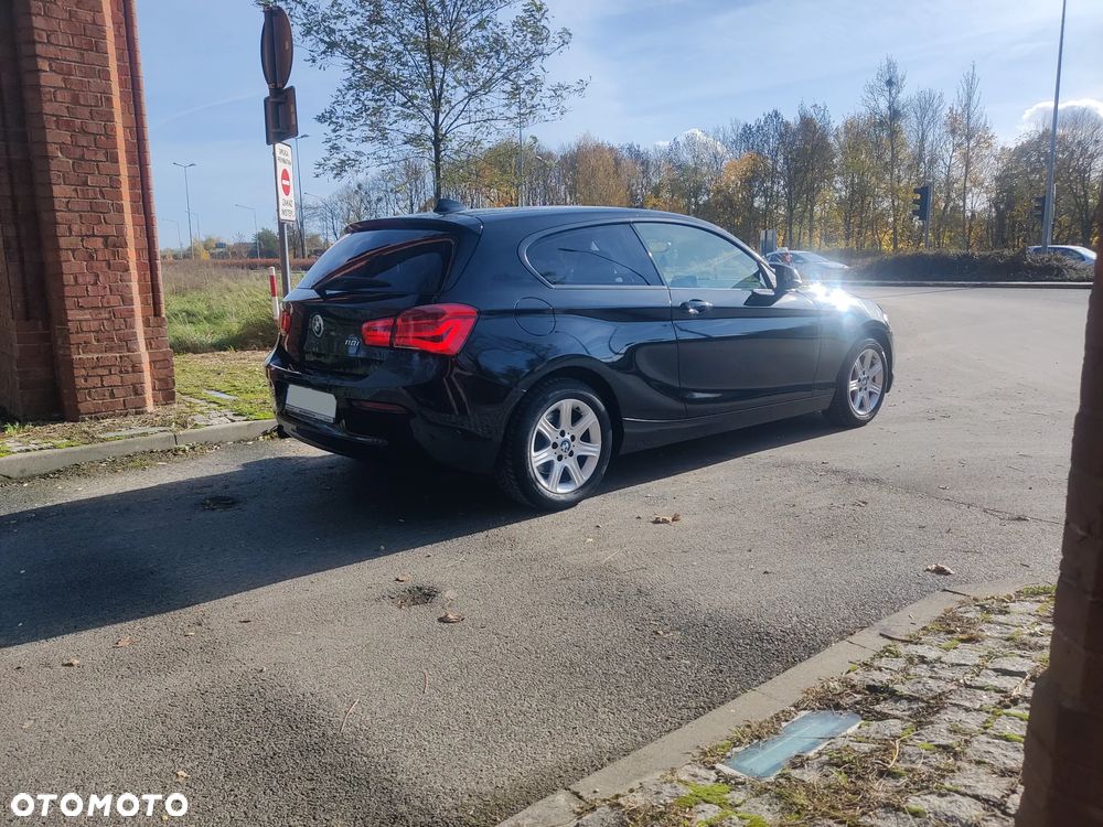 BMW Seria 1 - 10