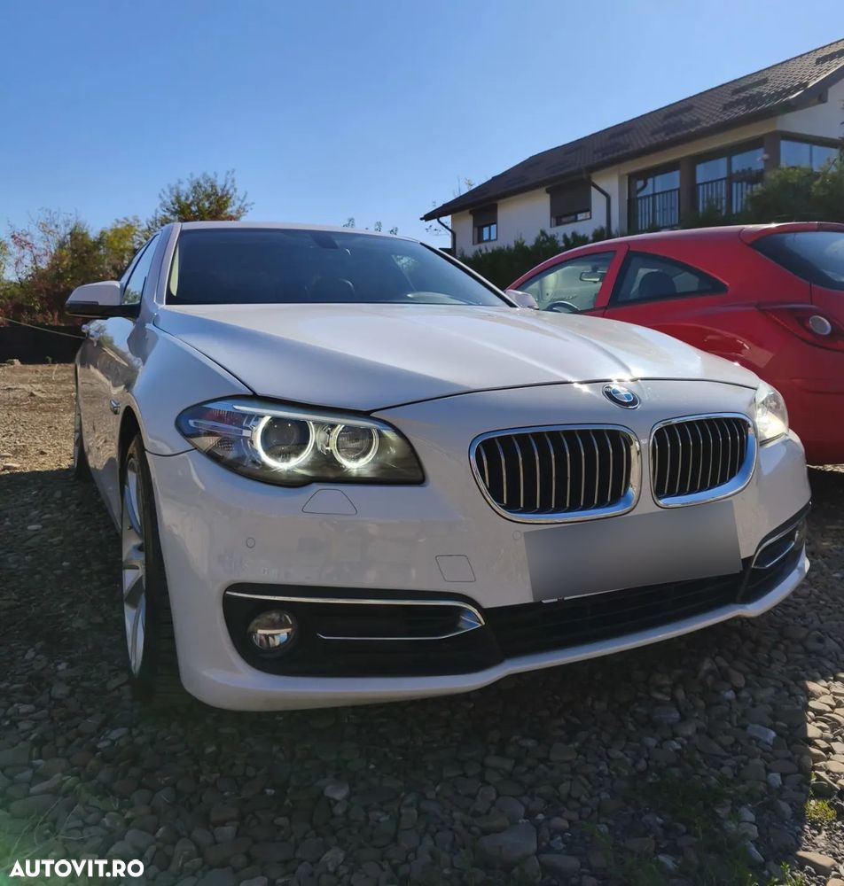 BMW Seria 5 525d xDrive Touring Sport-Aut. Luxury Line - 2