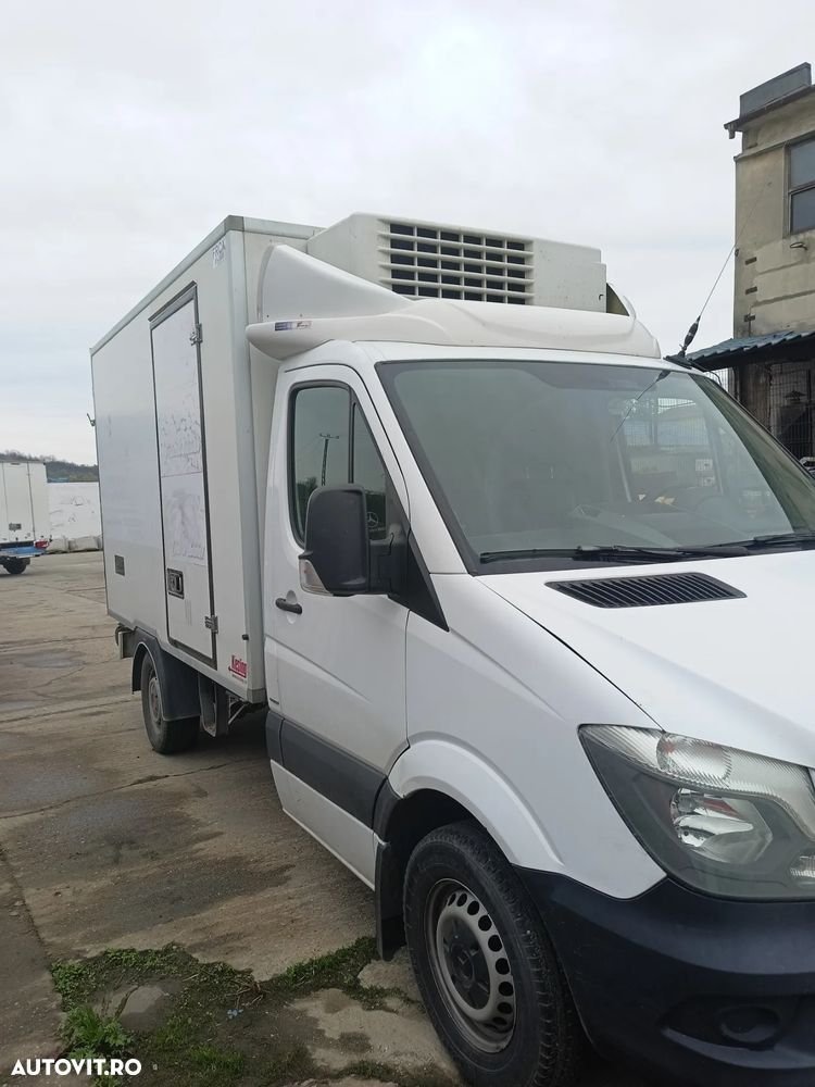 Mercedes-Benz Sprinter 319 bluetec - 2
