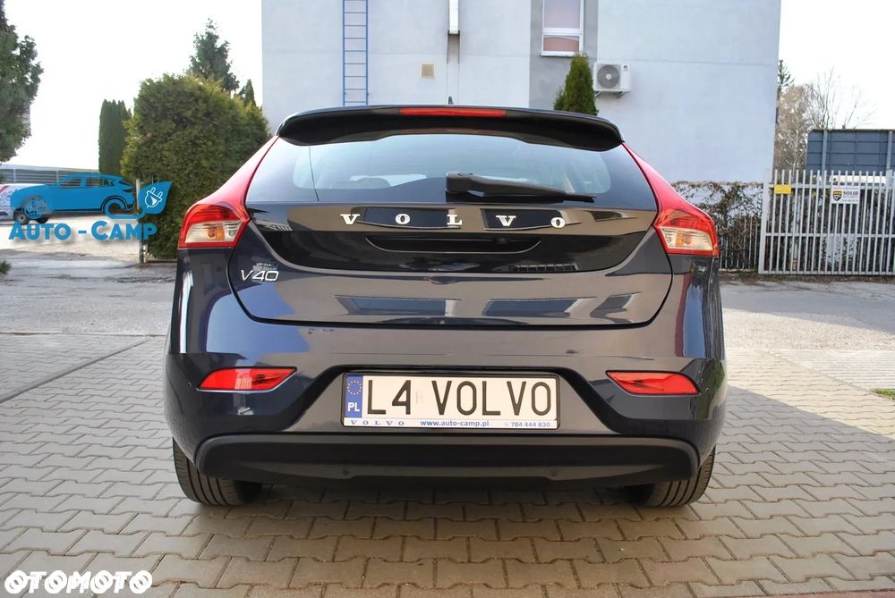 Volvo V40 D2 Summum - 9