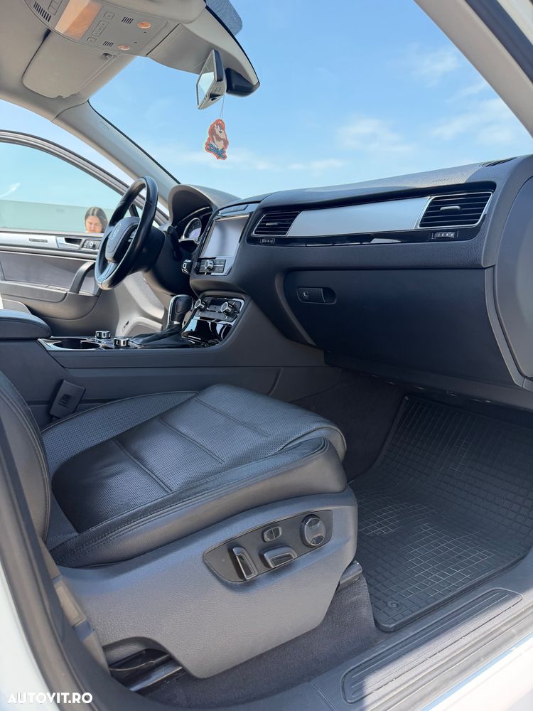 Volkswagen Touareg 3.0 V6 TDI BMT - 18