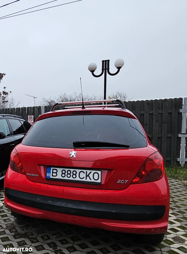 Peugeot 207 1.4E 16V Trendy - 3