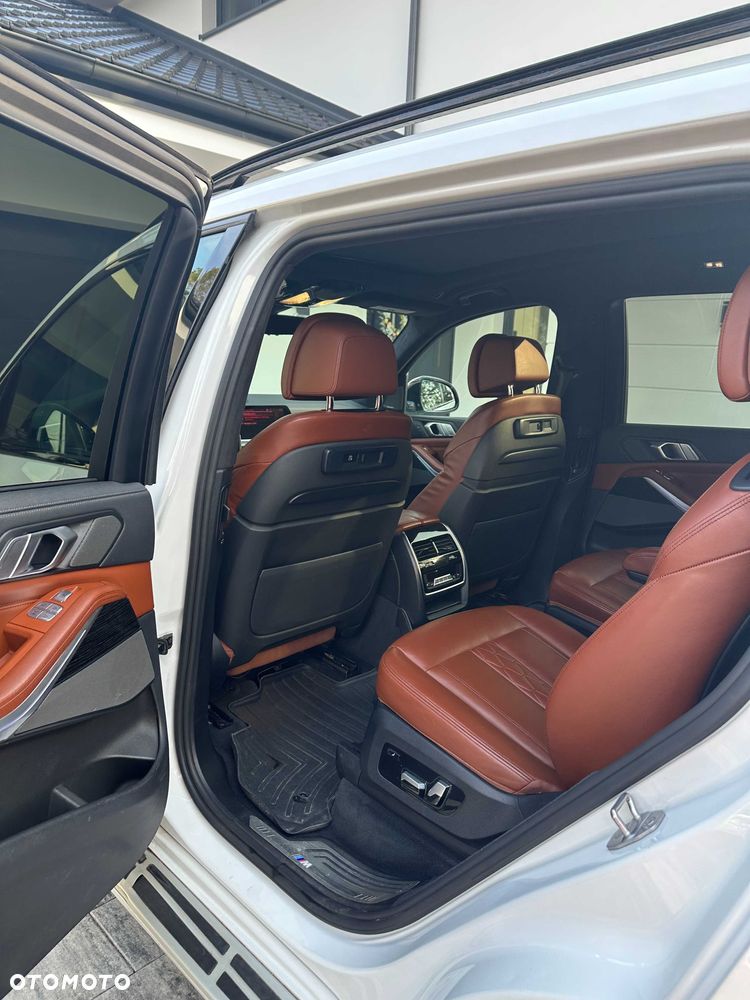 BMW X7 - 6
