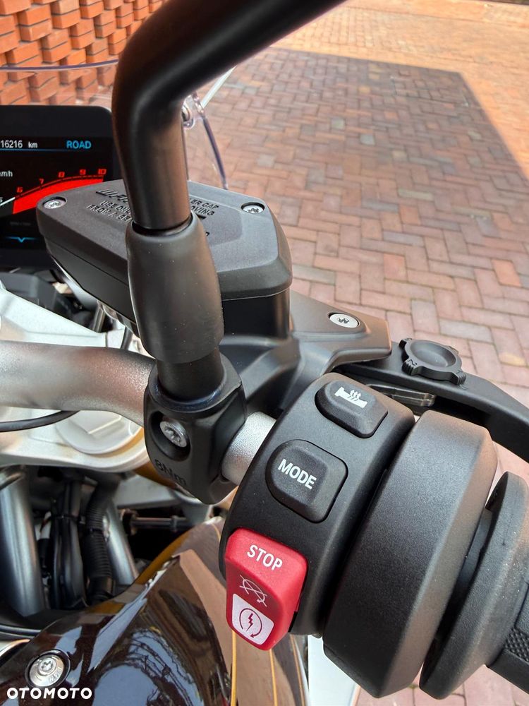 BMW R - 15