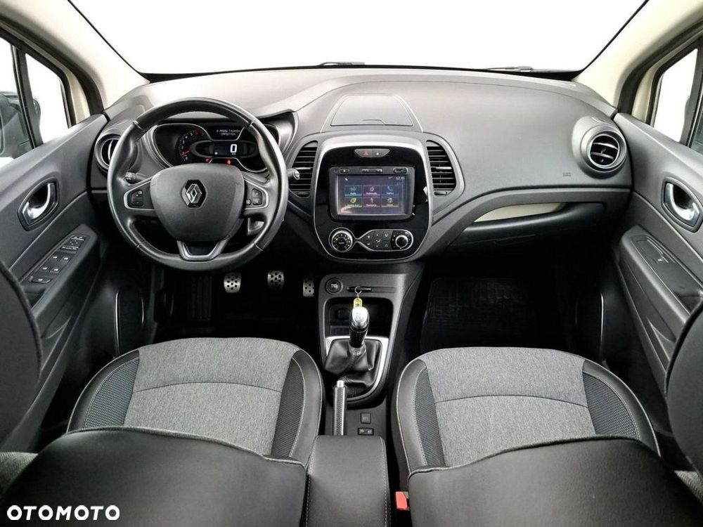 Renault Captur - 13