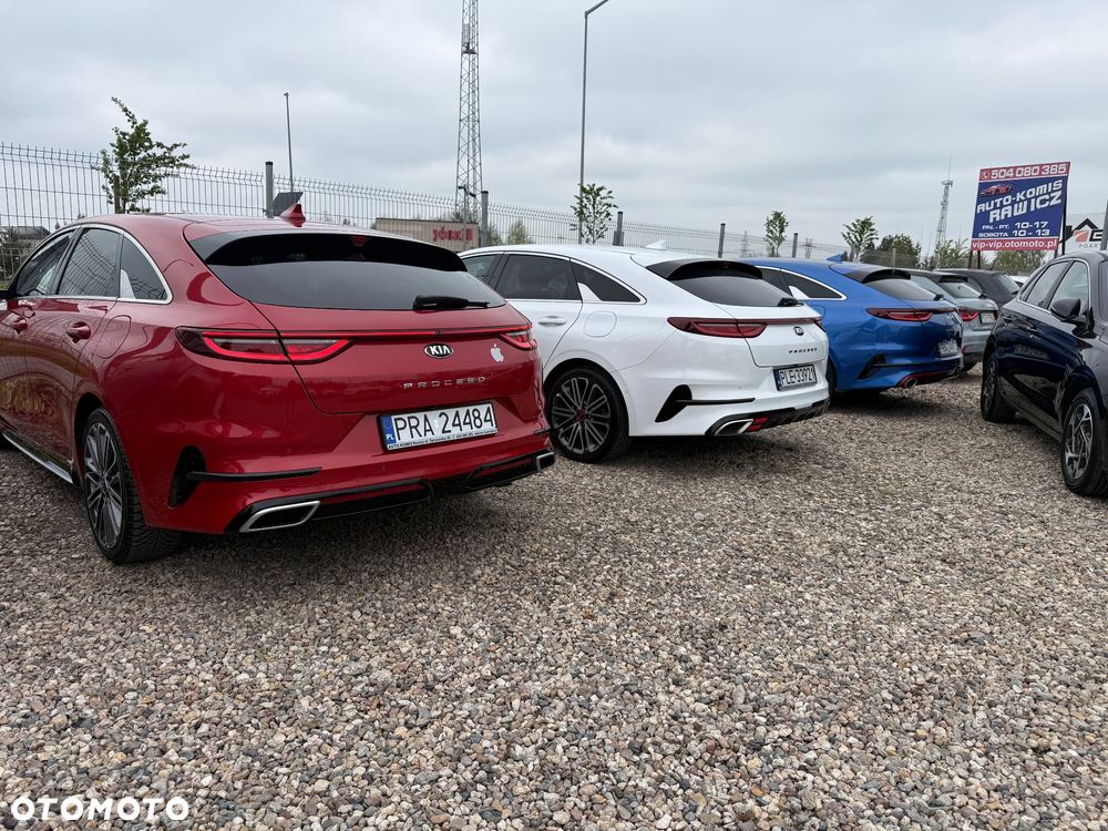 Kia ProCeed 1.5 T-GDI DCT7 OPF GT LINE - 38