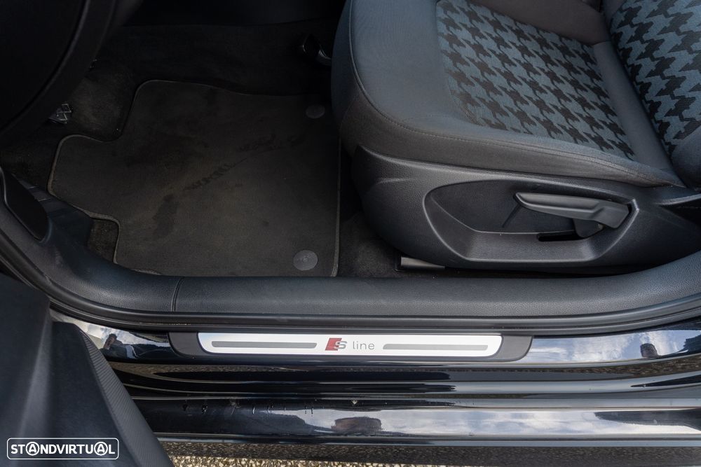 Audi A3 Limousine 1.6 TDI S-line - 16