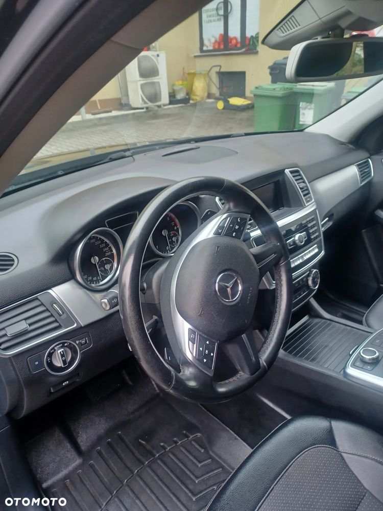 Mercedes-Benz ML 350 BlueTEC 4MATIC 7G-TRONIC - 6