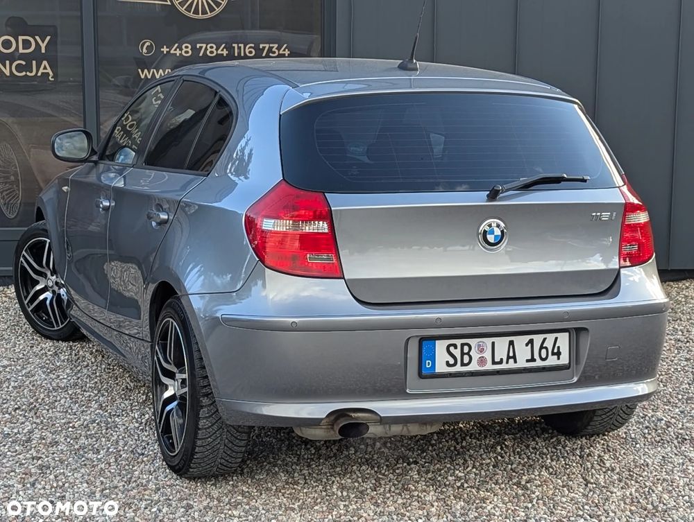 BMW Seria 1 118i - 10