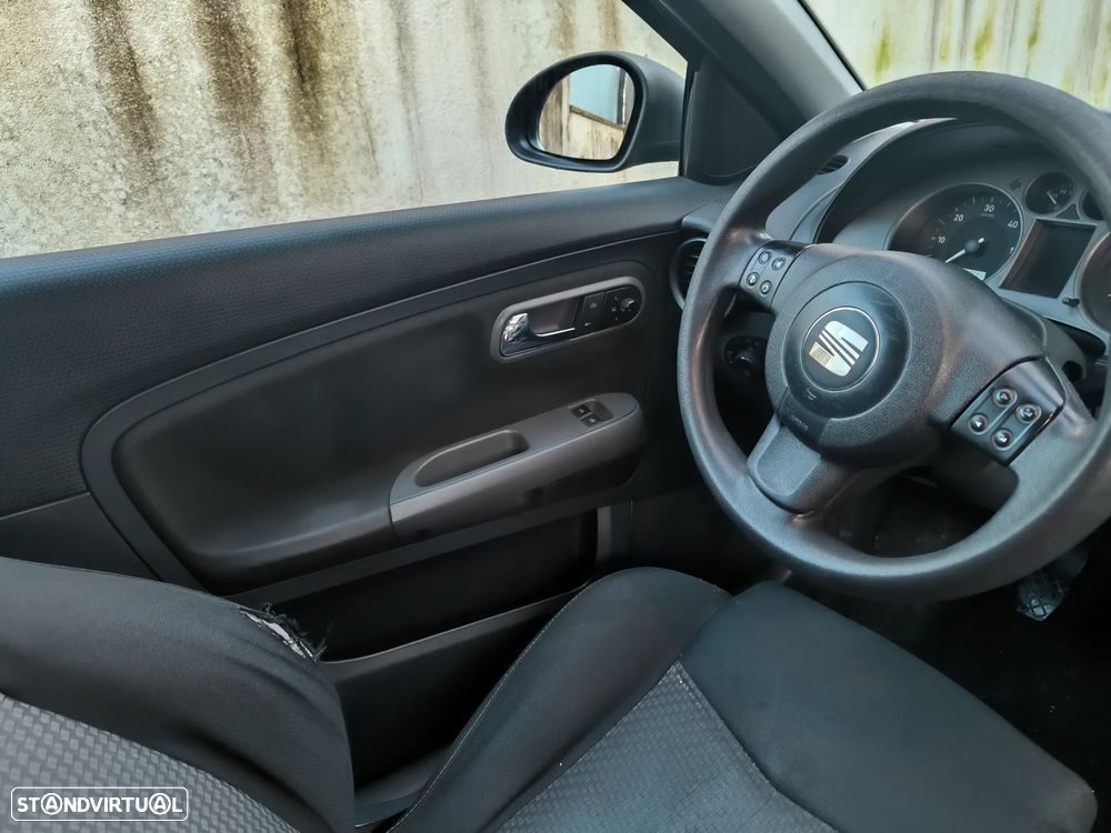 SEAT Ibiza - 4