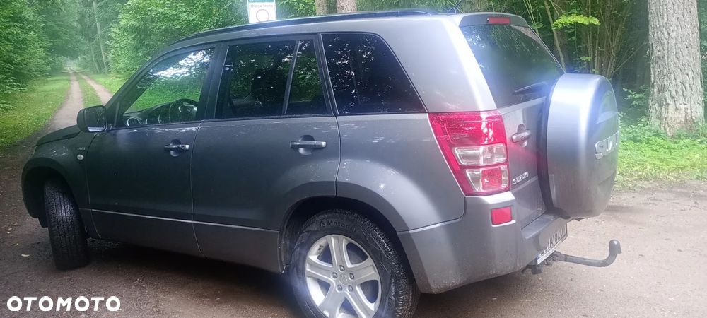 Suzuki Grand Vitara 1.9 DDiS - 3