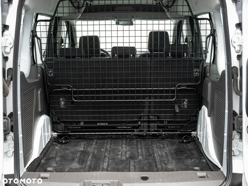 Ford Transit Connect - 21