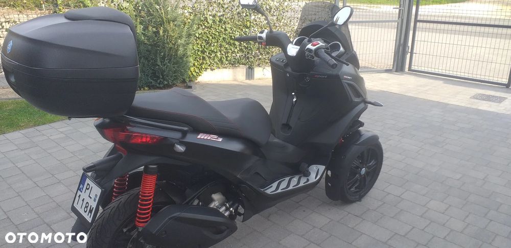 Piaggio MP-3 - 5