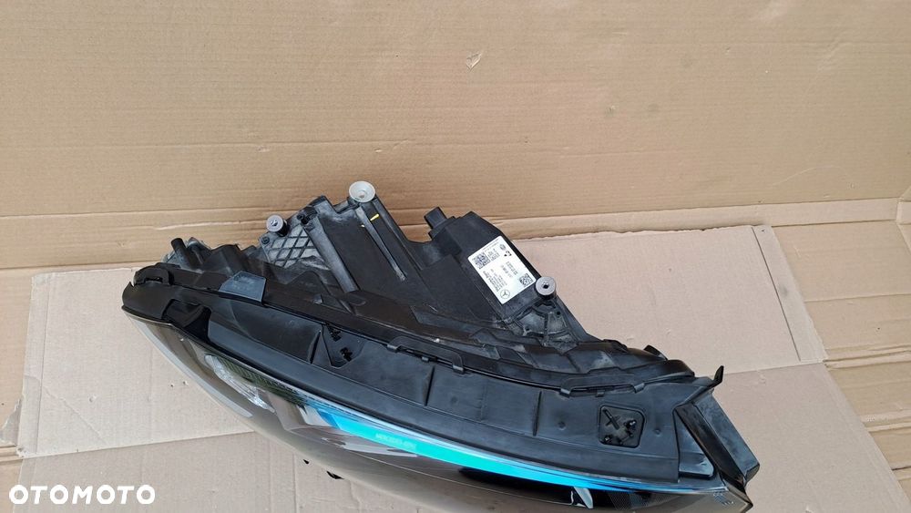 MERCEDES EQA EQB W243 FULL LED PRAWA LAMPA PRZEDNIA A2439069000 UŻYWANA - 4