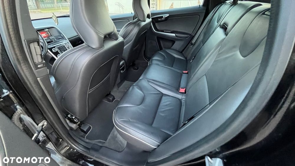 Volvo XC 60 D3 Drive-E Summum - 9