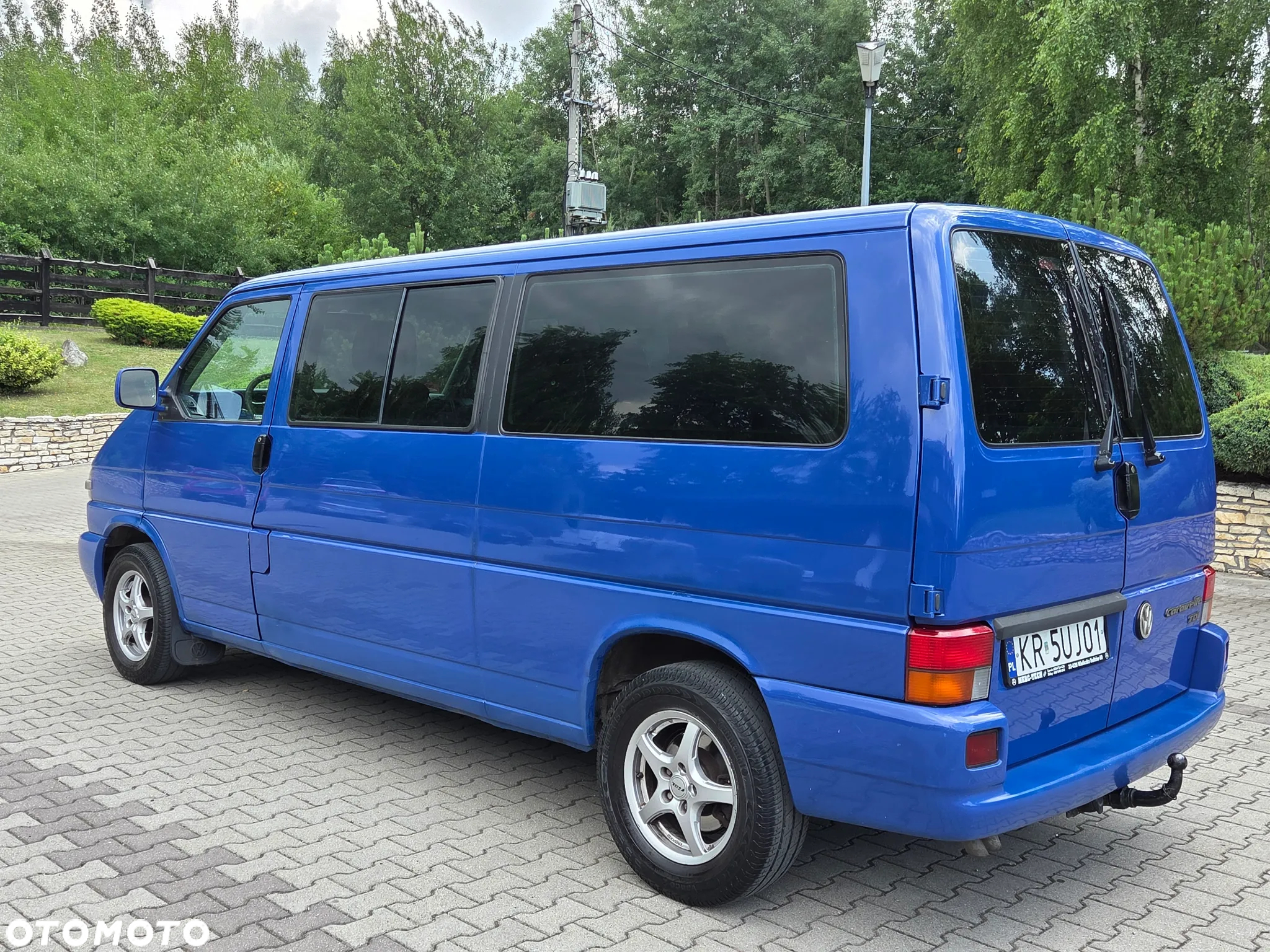 Volkswagen Caravelle - 7