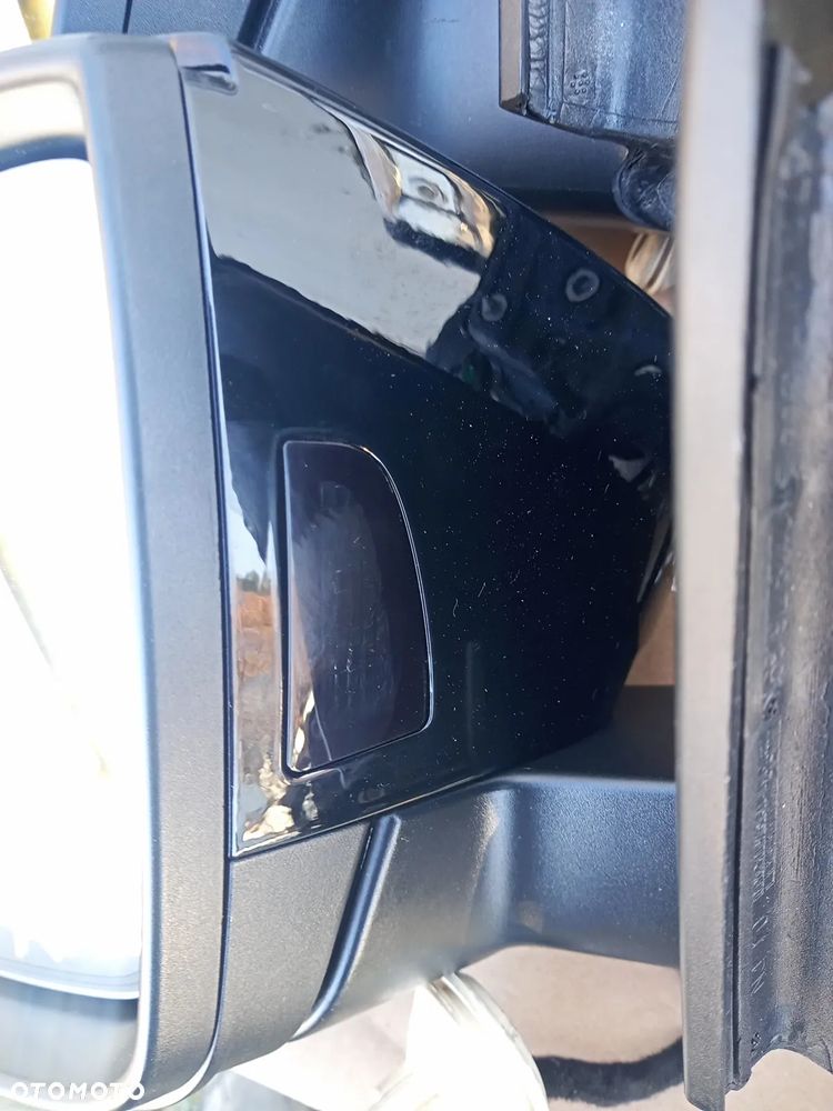 LUSTERKO Lewe  Prawe SKODA KAROQ różne funkcje asystent fotohrom - 10