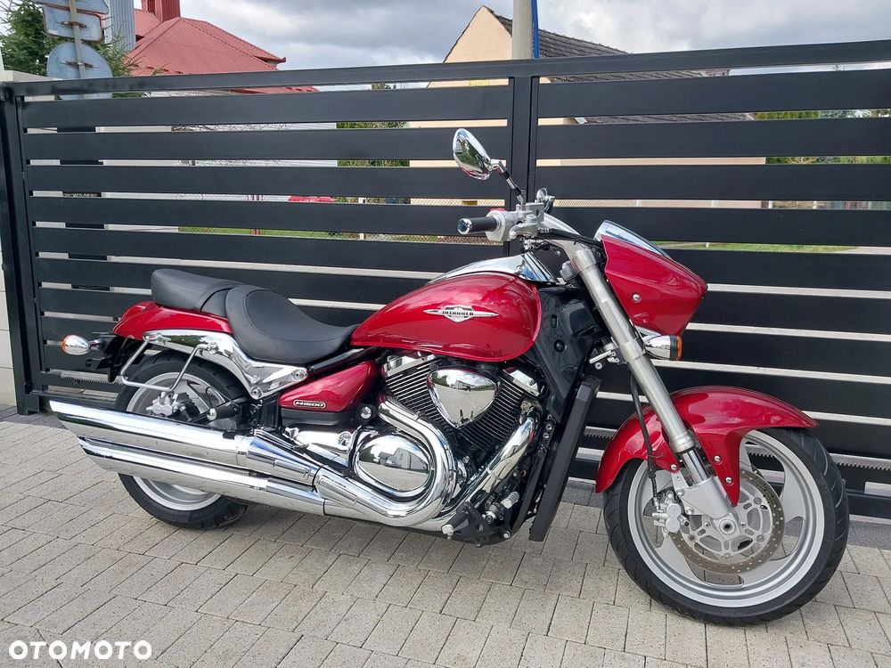 Suzuki Intruder - 2