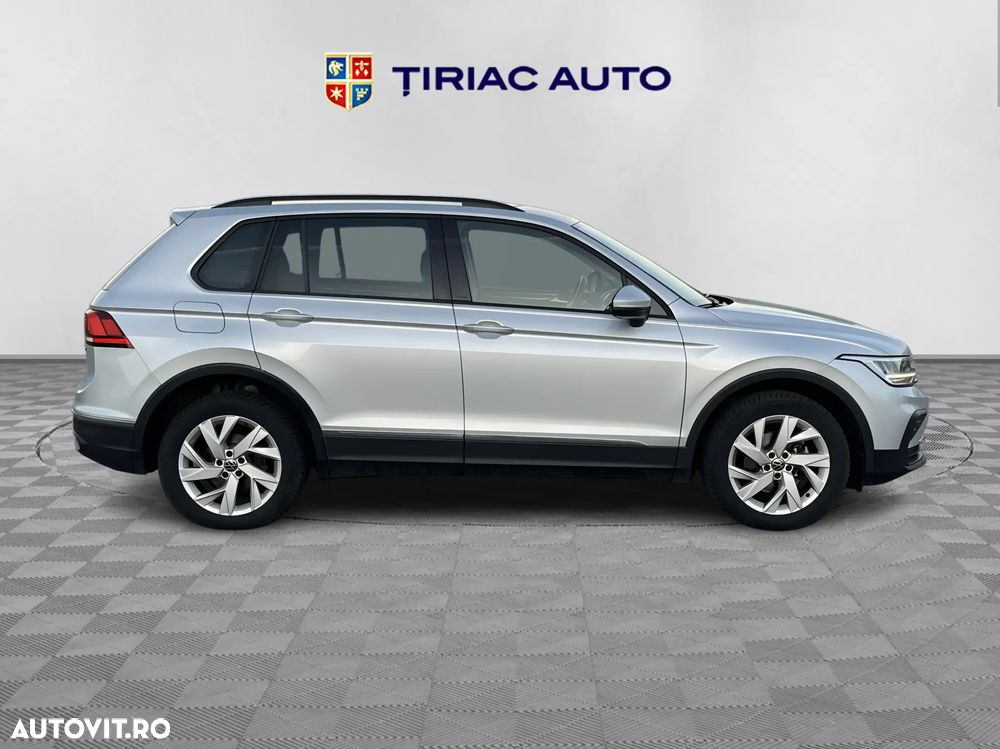 Volkswagen Tiguan - 7