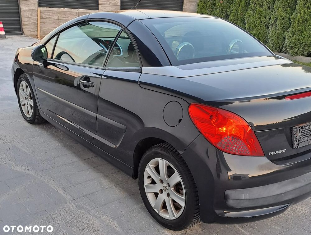Peugeot 207 CC 1.6 Intense - 8