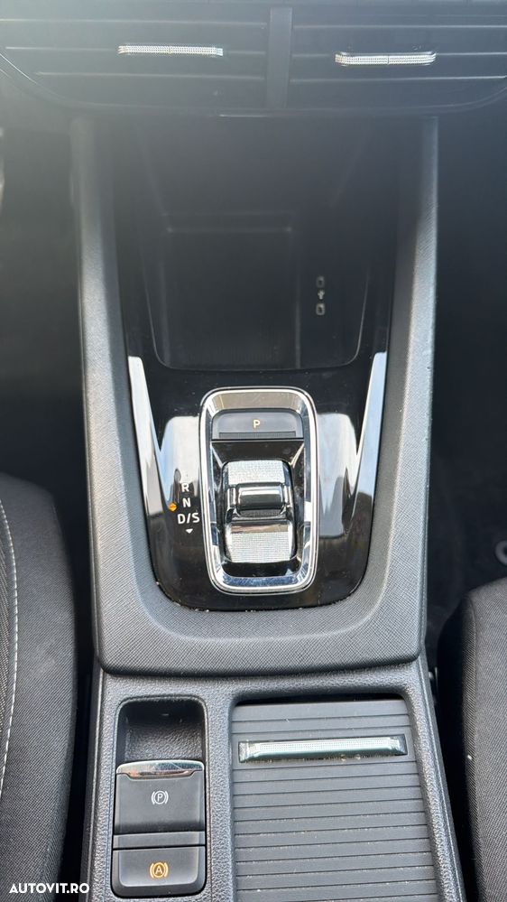 Skoda Octavia 2.0 TDI DSG Style - 37