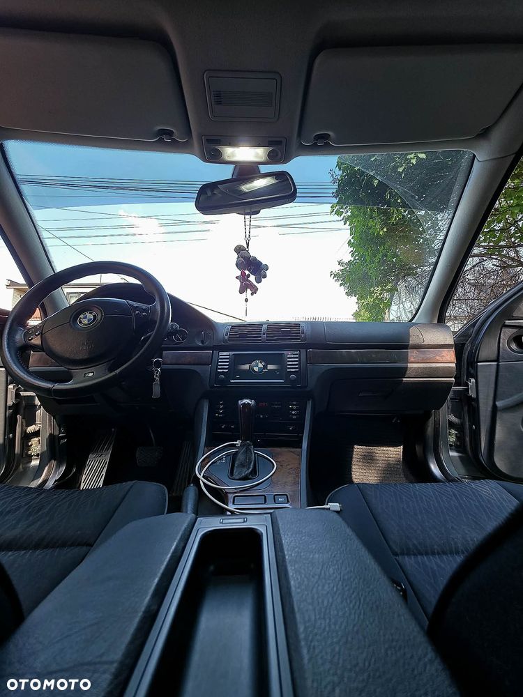 BMW Seria 5 - 14