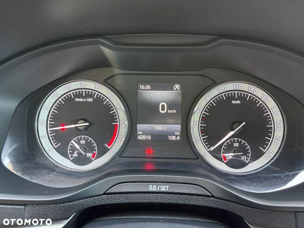 Skoda Karoq 1.6 TDI SCR Ambition - 9