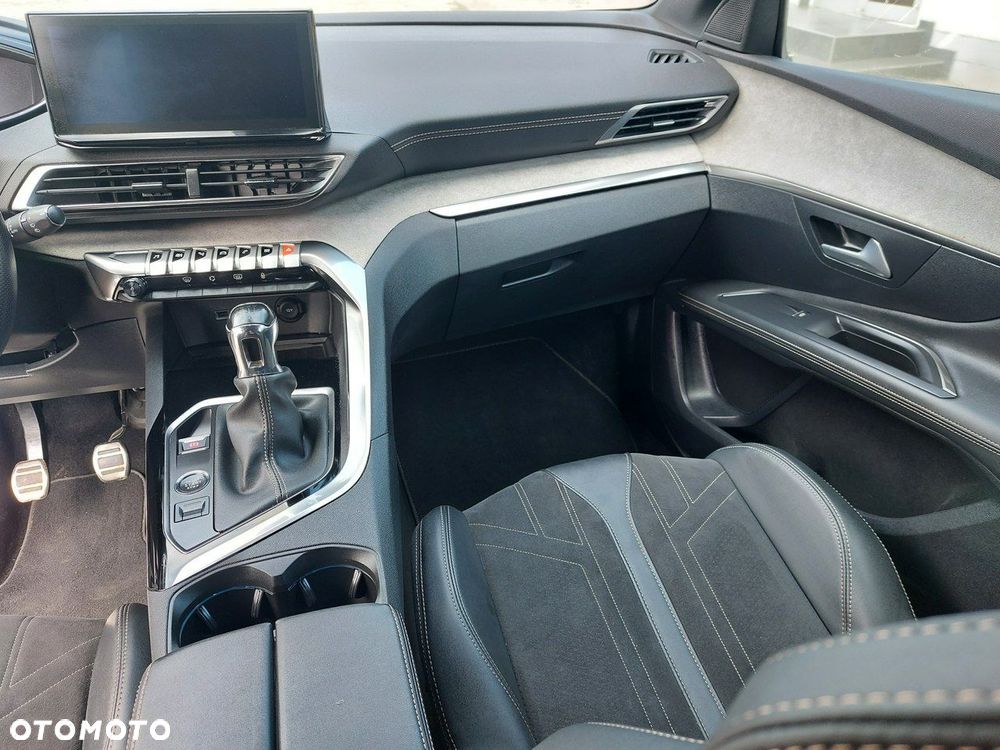 Peugeot 3008 - 22