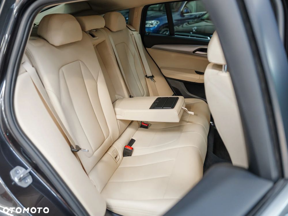 BMW X4 xDrive20i GPF Advantage sport - 22