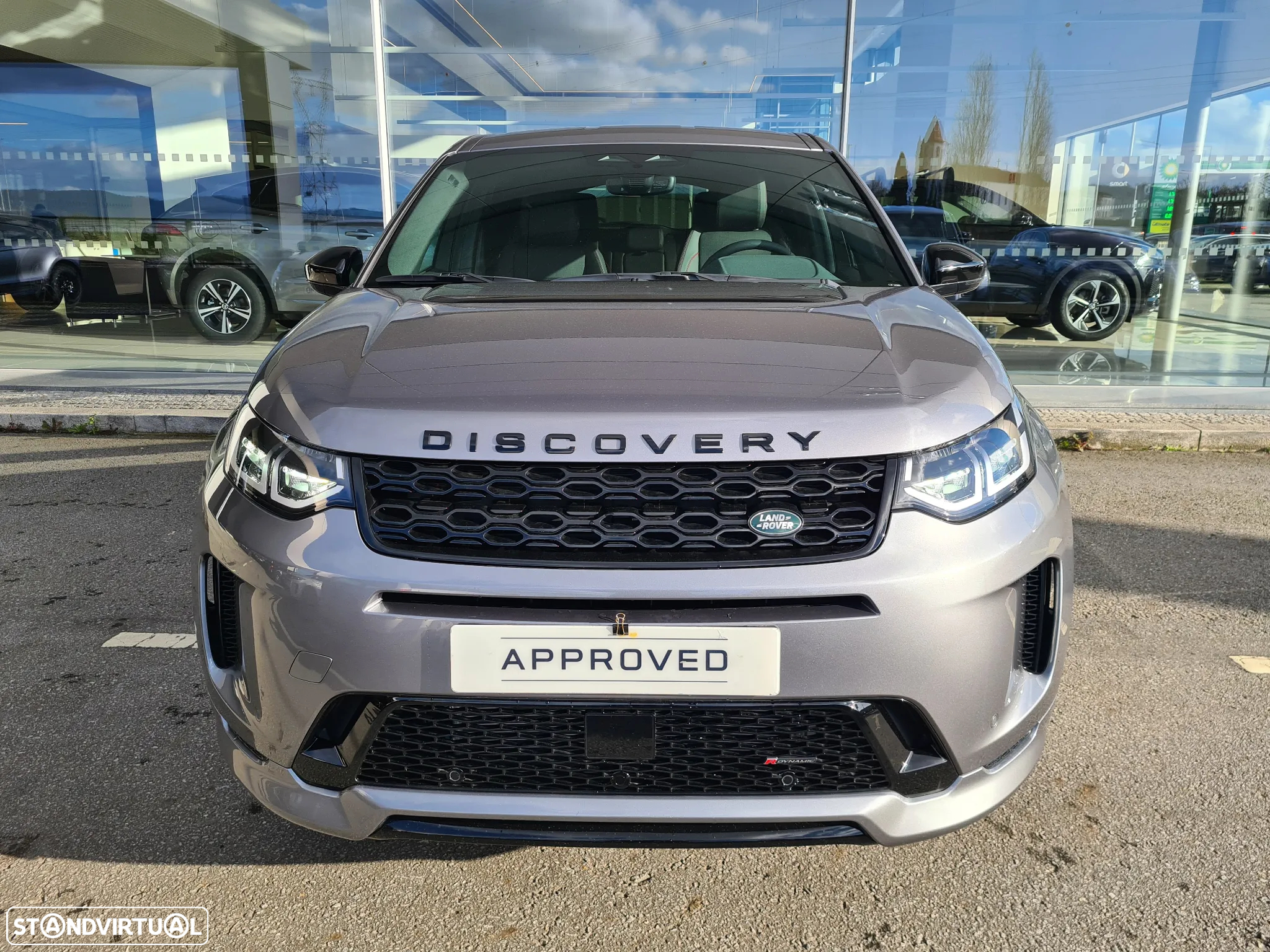 Land Rover Discovery Sport 1.5 I3 P300e AWD - 2