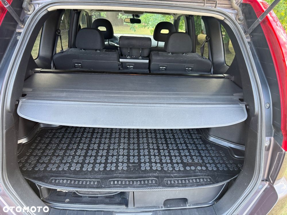 Nissan X-Trail 2.0 dCi XE - 14