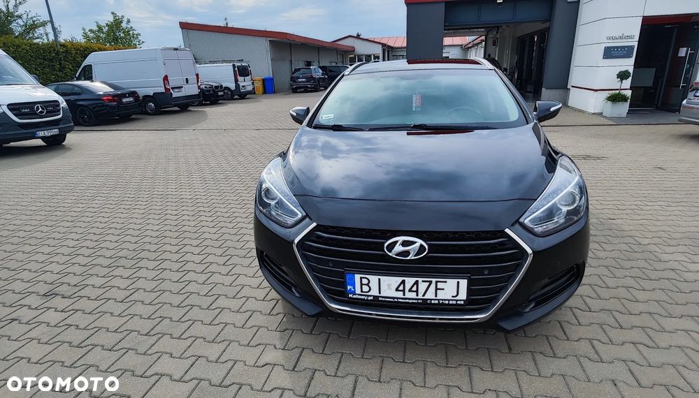 Hyundai i40 1.7 CRDi Comfort - 18