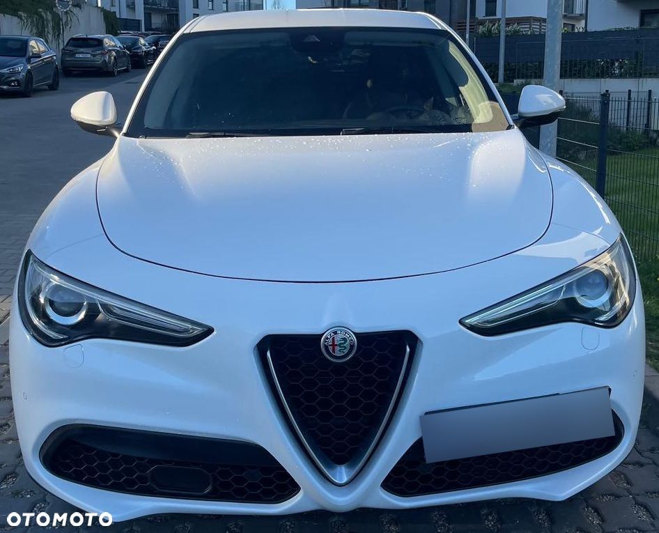 Alfa Romeo Stelvio 2.0 Turbo Sprint Q4 - 1