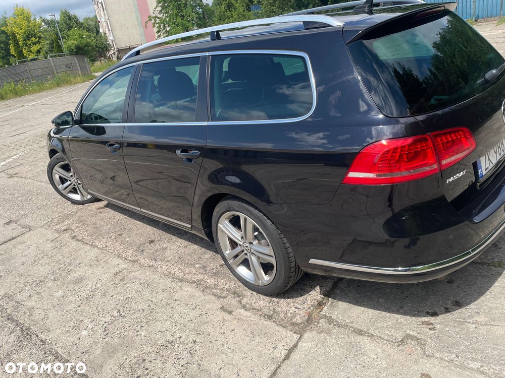 Volkswagen Passat - 8