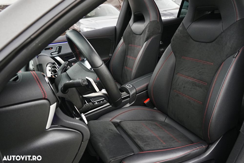 Mercedes-Benz CLA 250 e 8G-DCT AMG Line - 37