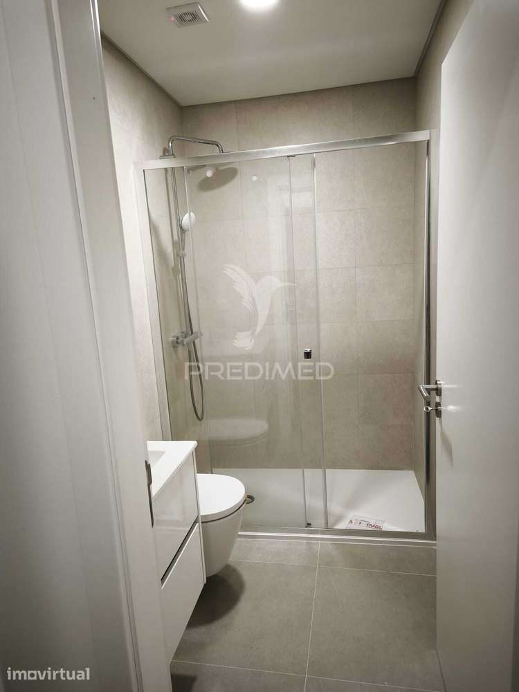 Apartamento T1+1 Novo de Design Contemporâneo | Esgueira, Aveiro - Grande imagem: 2/12
