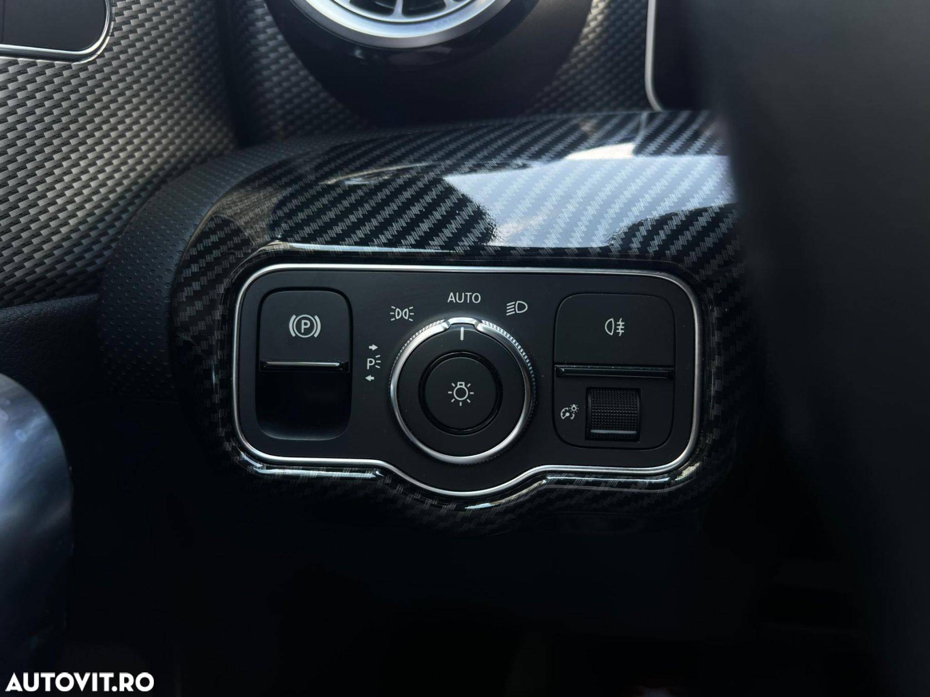 Mercedes-Benz A - 32