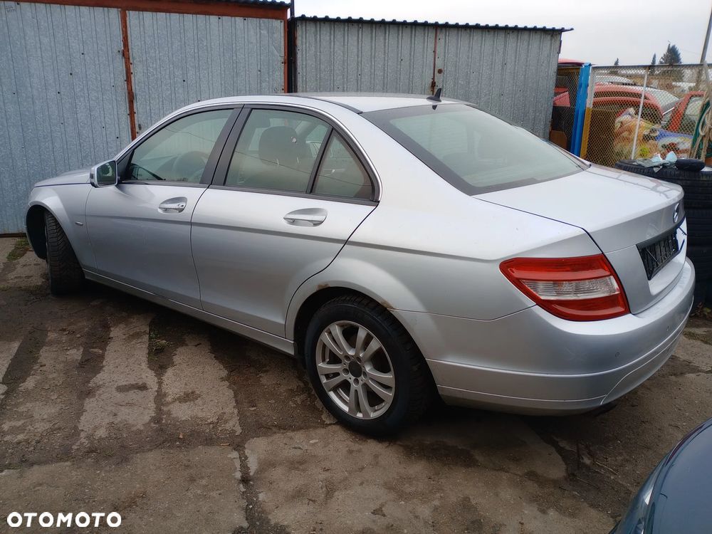 Lusterko prawe C klasa w204 C775 Mercedes, maska zderzak, pas błotnik - 29