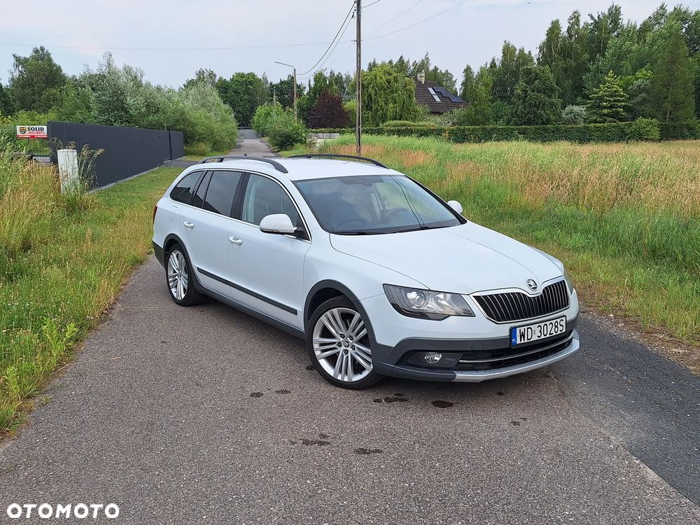 Skoda Superb 1.8 TSI Platinum Outdoor - 1