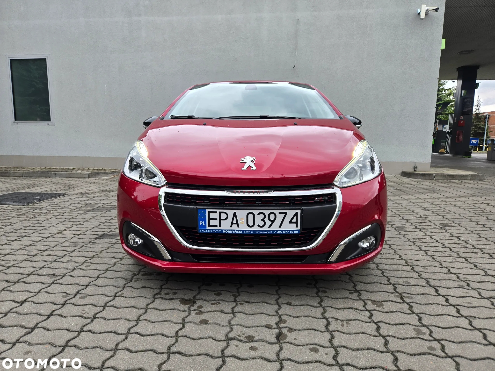 Peugeot 208 1.2 PureTech Allure S&S - 4