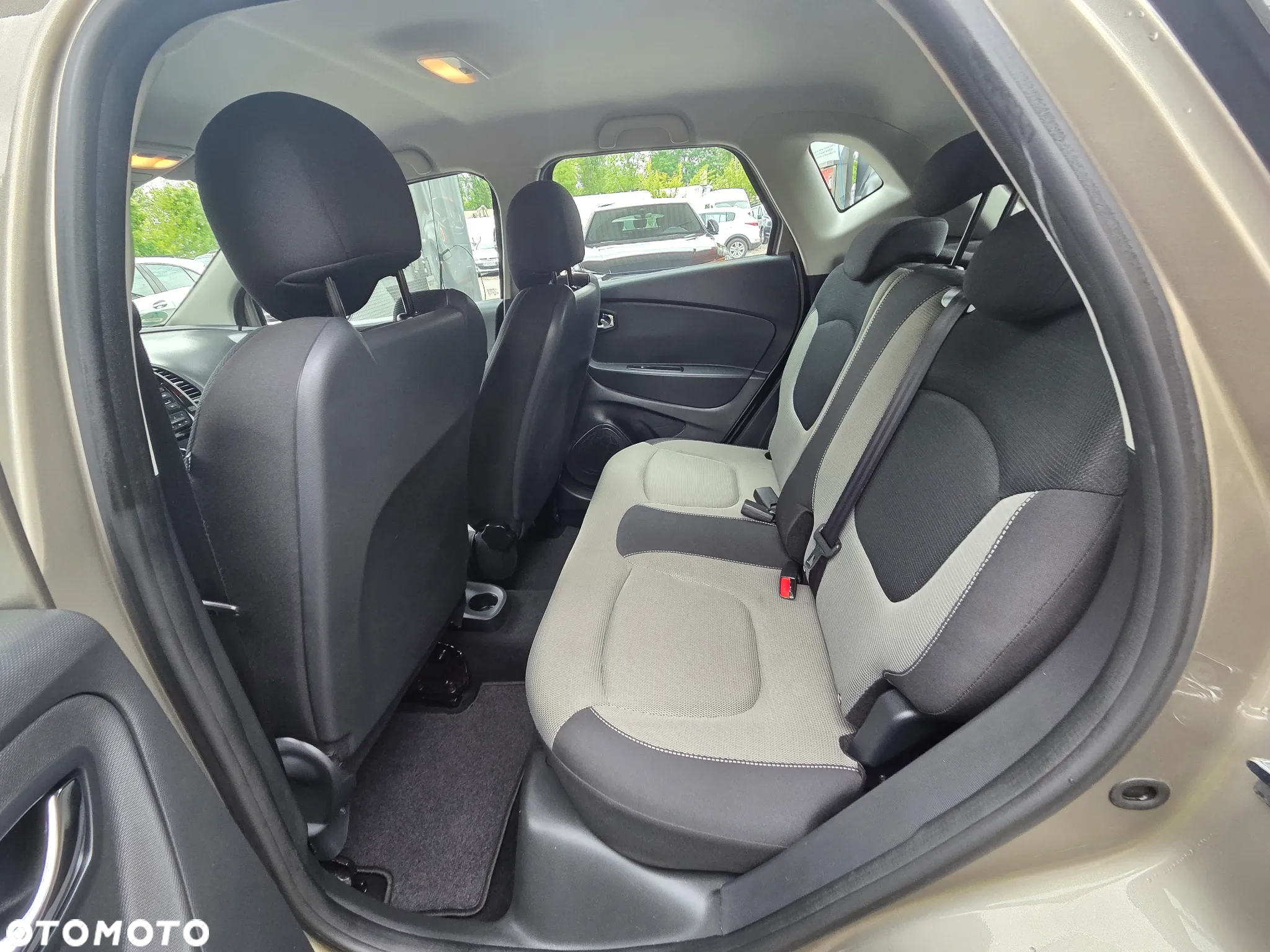 Renault Captur 1.5 dCi Energy Intens - 28