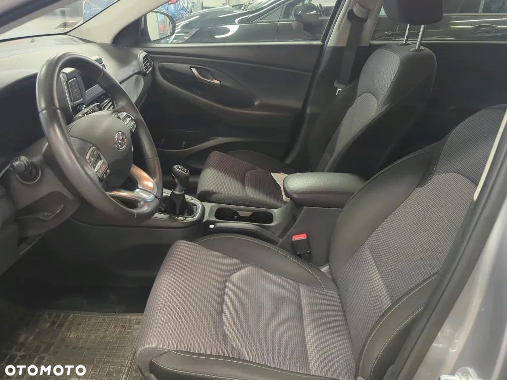Hyundai i30 1.5 DPI Modern - 5