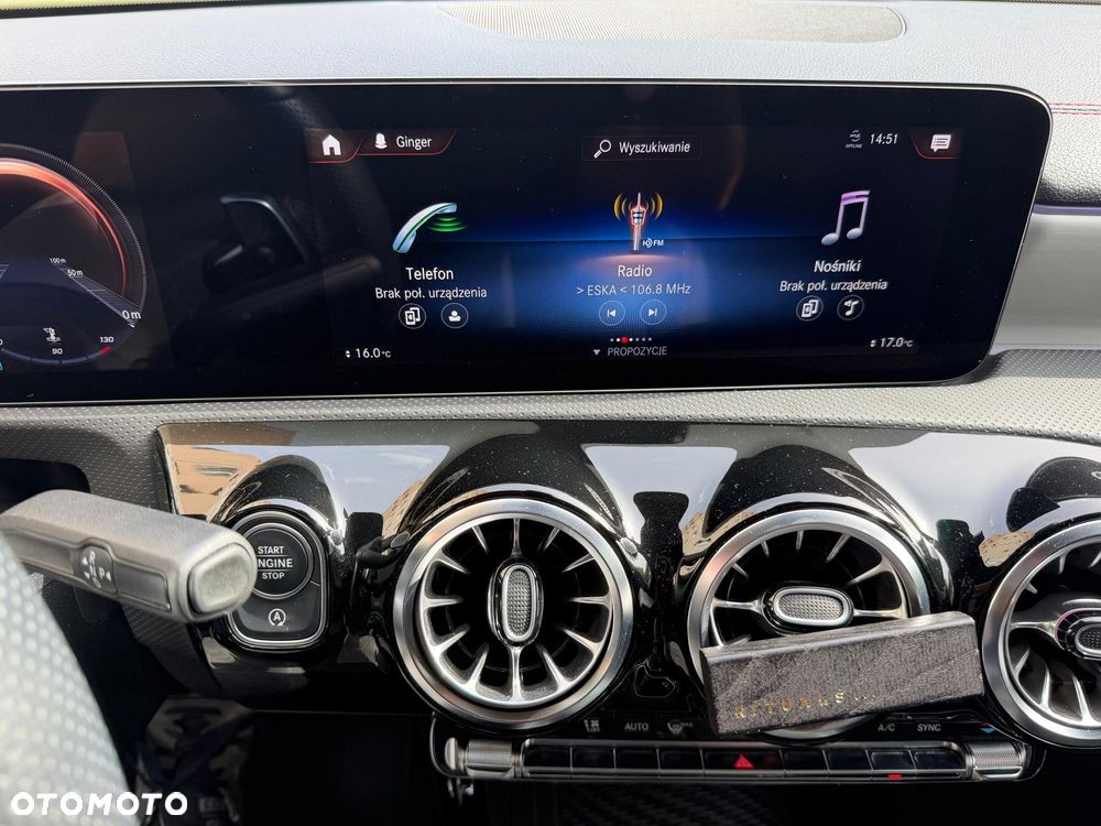 Mercedes-Benz CLA 250 4-Matic 7G-DCT - 20