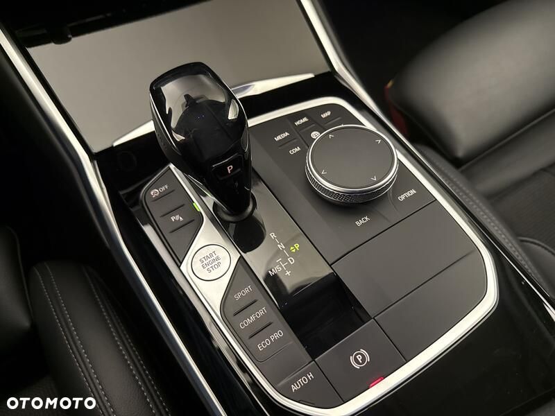 BMW Seria 3 318d Business Edition - 19