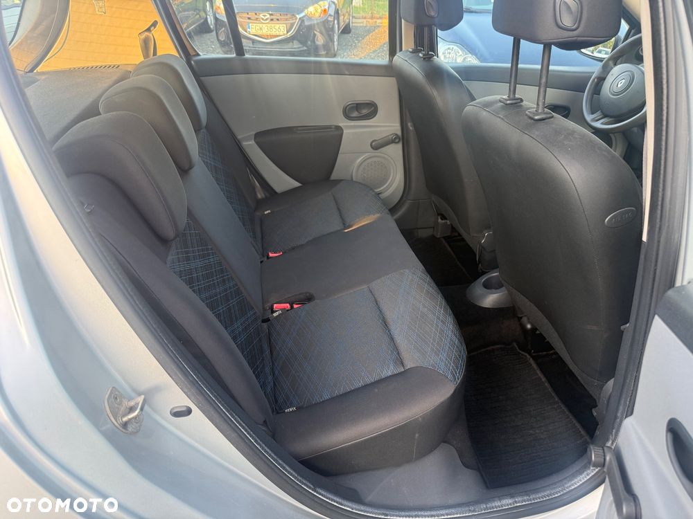 Renault Clio - 13